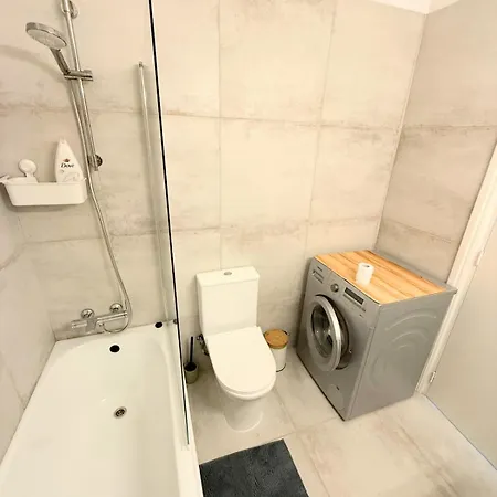 Ellia In Kapparis * Paralímni